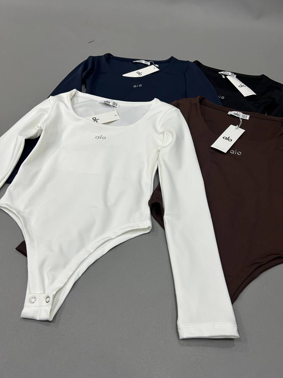 Alo Çıtçıtlı body